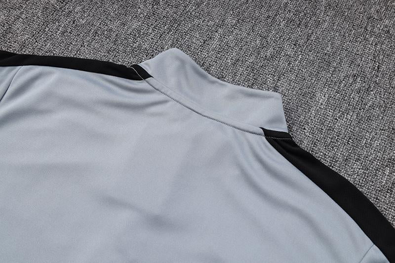 Nike Training Jacket - Gray/Black