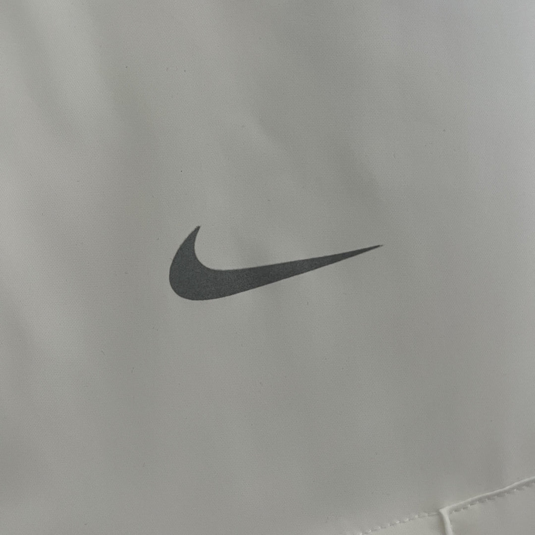 Nike Windbreaker Jacket - White