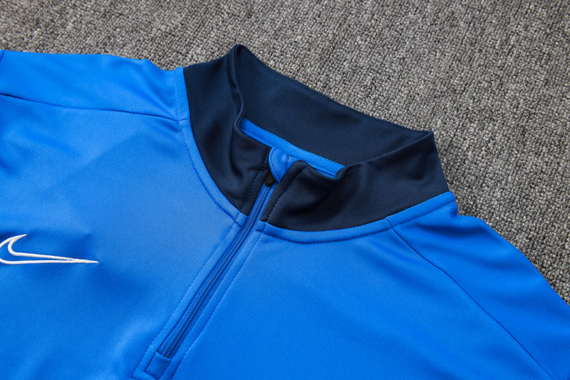 Nike Training Jacket - Royal Blue