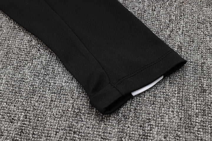 Nike Training Jacket - Black/White II