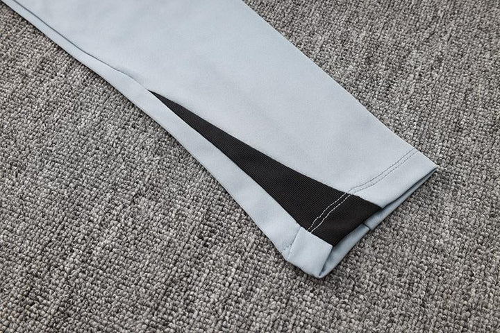 Nike Training Jacket - Gray