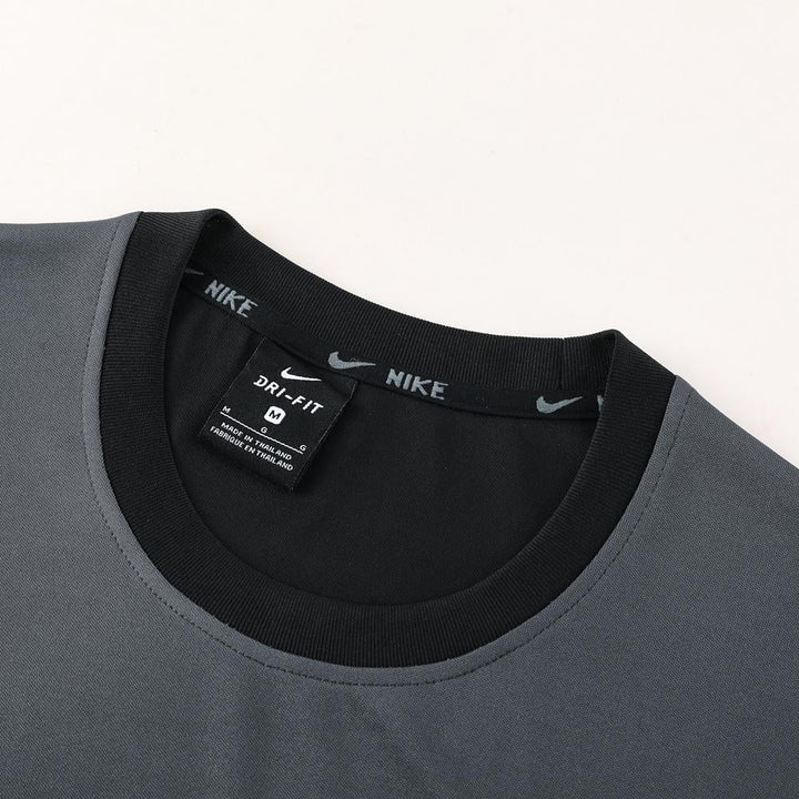 Nike Training Shirt - Black/Grey