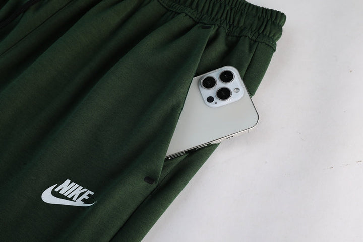 Nike Pants - Green