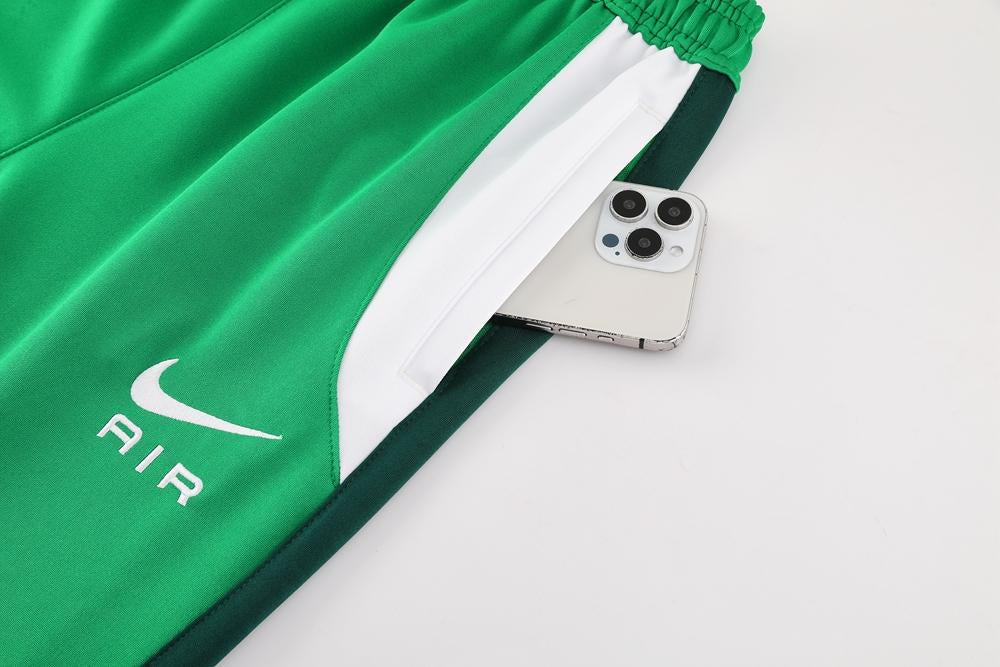Nike  Air Pants - Green