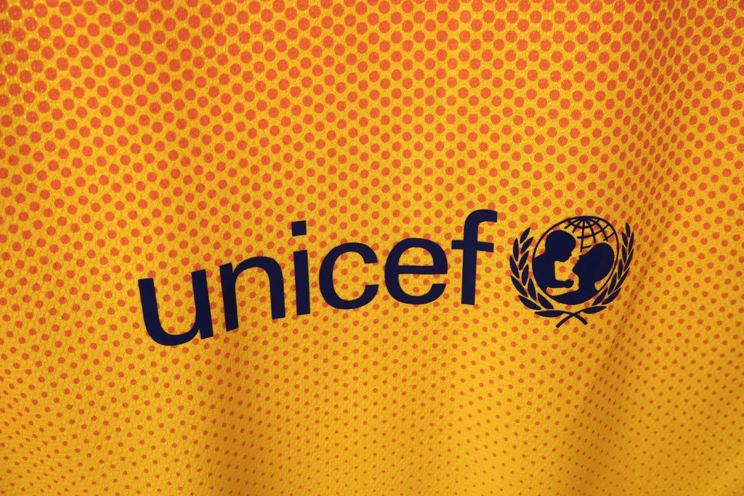 Barcelona 12/13 Away Retro Shirt