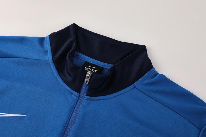 Nike Training Jacket - Blue