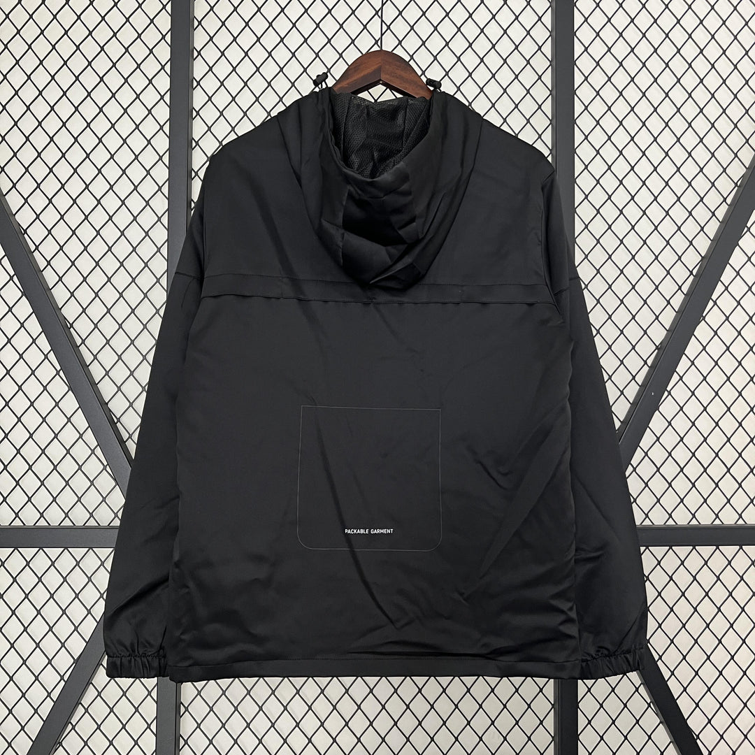 Nike Windbreaker Jacket - Black