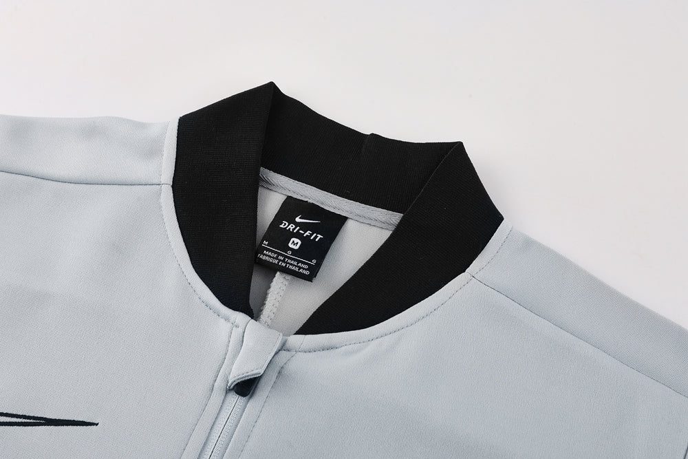 Nike Jacket - Light Gray