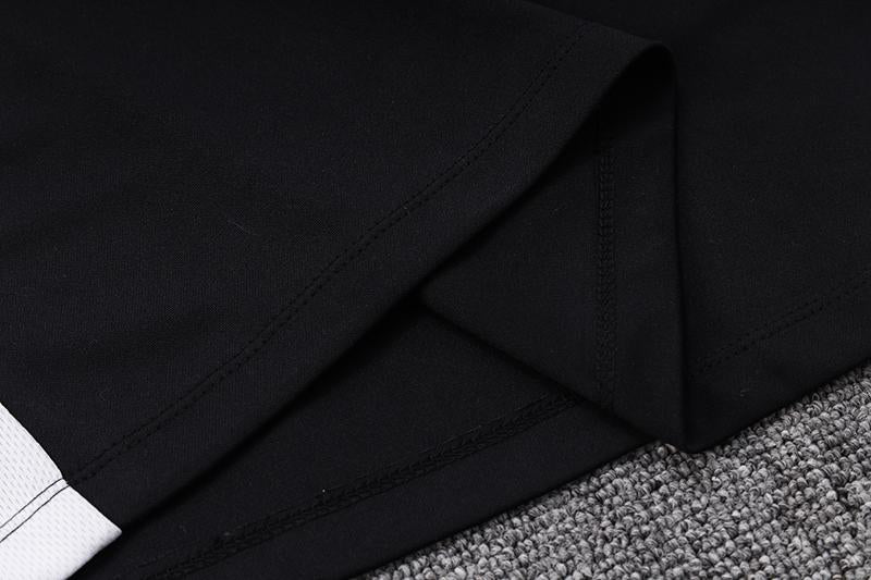 Nike Training Jacket - Black/White