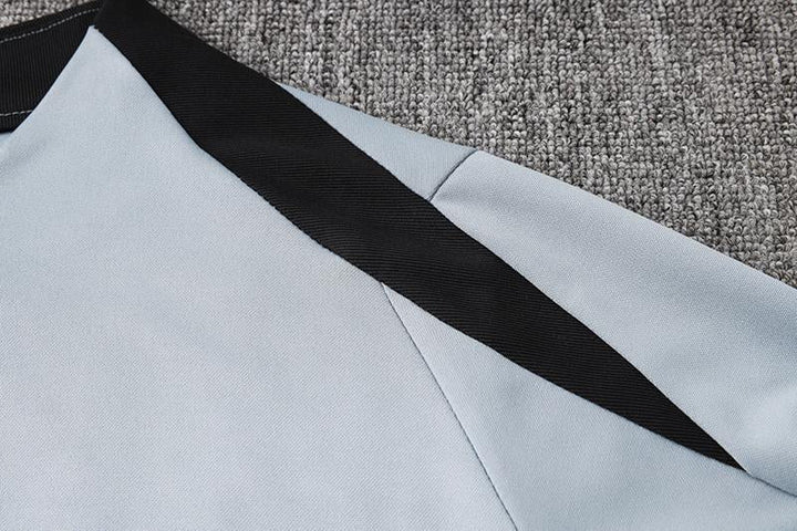 Nike Training Jacket - Gray