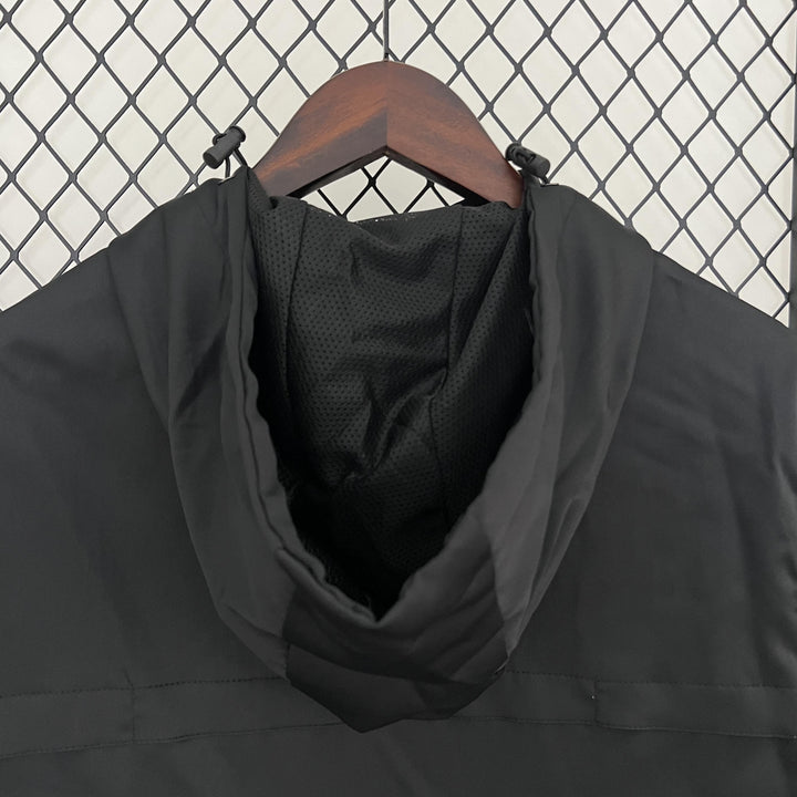 Nike Windbreaker Jacket - Black