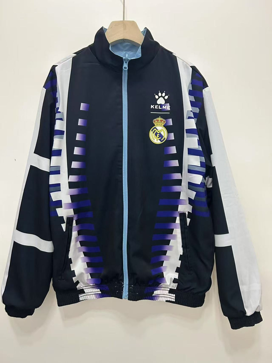 Real Madrid 1997/98 Reversible Windbreaker Jacket - Black/Light Blue
