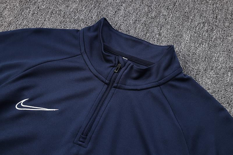 Nike Training Jacket - Navy Blue/White