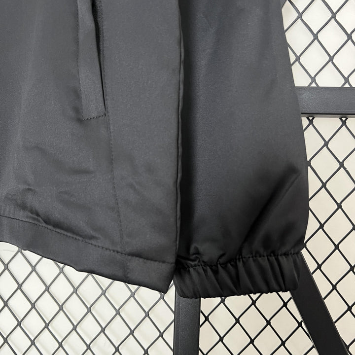 Nike Windbreaker Jacket - Black