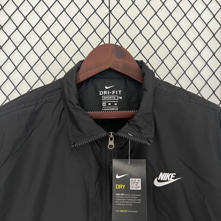 Nike Windbreaker Jacket - Black II