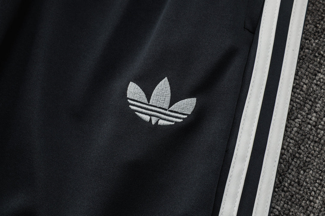 Juventus 2024 Adidas Originals Pants