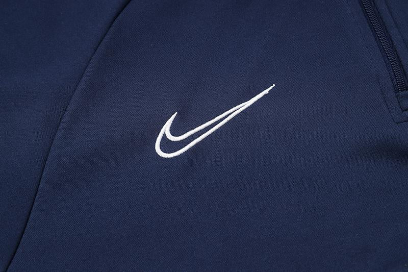 Nike Training Jacket - Navy Blue/White