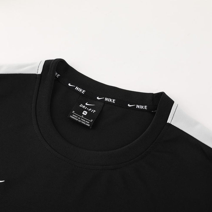 Nike Training Kit - Black II