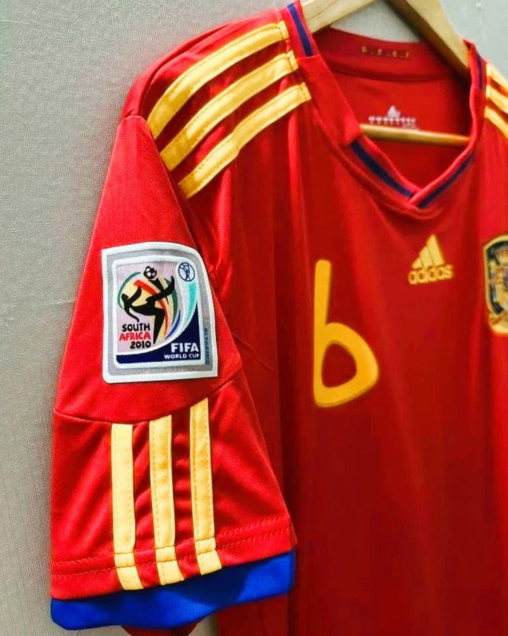 Spain 10/11 Home Retro Shirt - INIESTA #6 (+Patches)